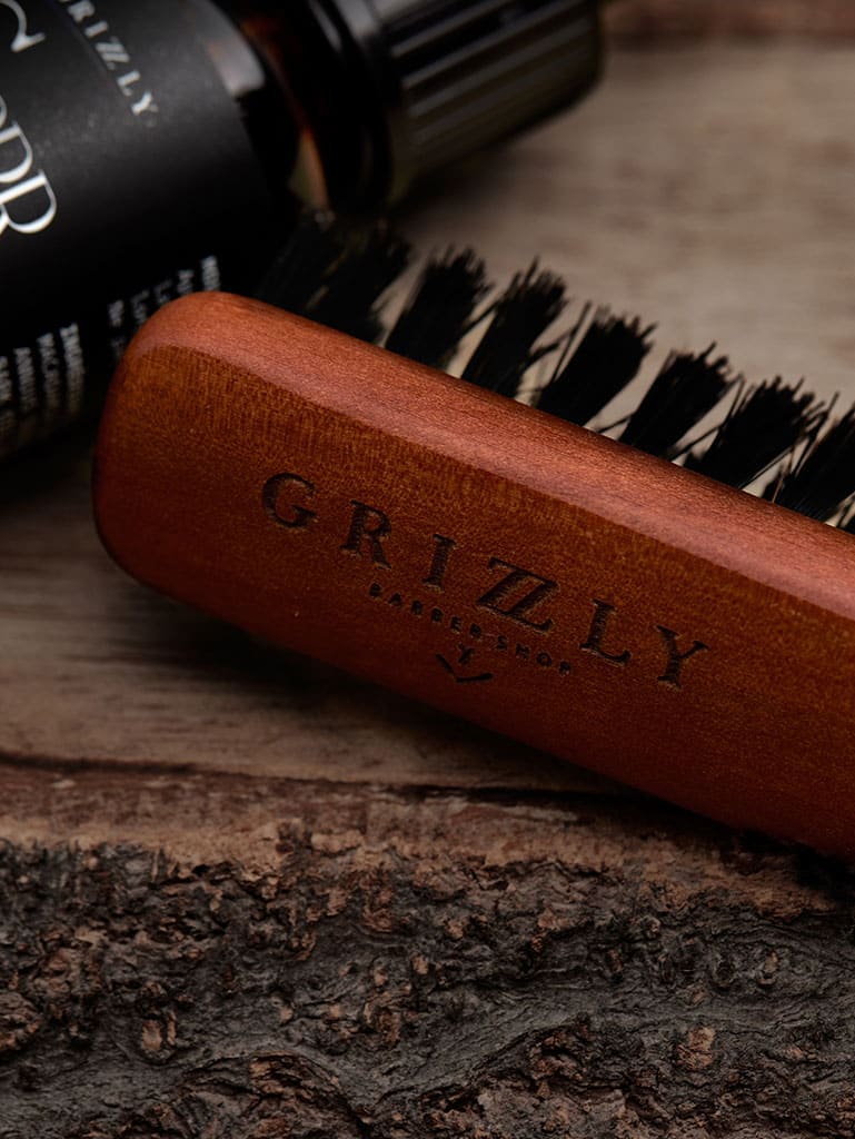 brosse_barbe_bois_grrr_grizzly_grooming